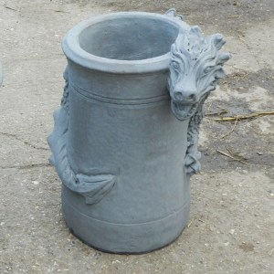 Screech bathstone dragon chimney pot